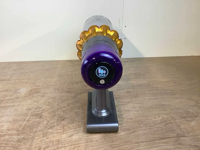 Dyson v10 stofzuiger - afbeelding 7 van  8