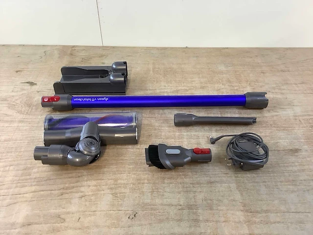 Dyson v11 total clean stofzuiger - afbeelding 4 van  8