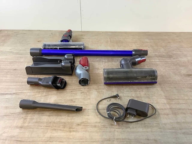 Dyson v11 total clean stofzuiger - afbeelding 4 van  7