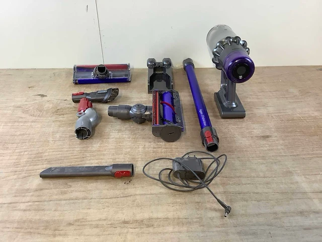 Dyson v12 stofzuiger - afbeelding 3 van  7