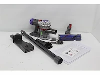 Dyson v8 advanced steelstofzuiger zilver 130 air watts hepa licht & efficiënt - afbeelding 4 van  5