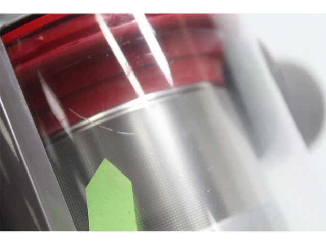 Dyson v8 advanced steelstofzuiger zilver 130 air watts hepa licht & efficiënt - afbeelding 5 van  5