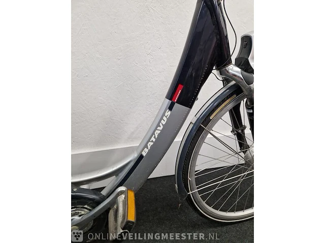 E-bike batavus, zilver-blauw - afbeelding 3 van  8