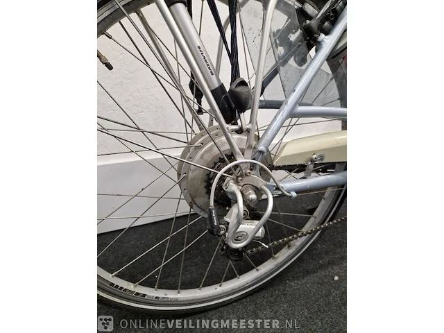 E-bike batavus, zilver - afbeelding 4 van  8
