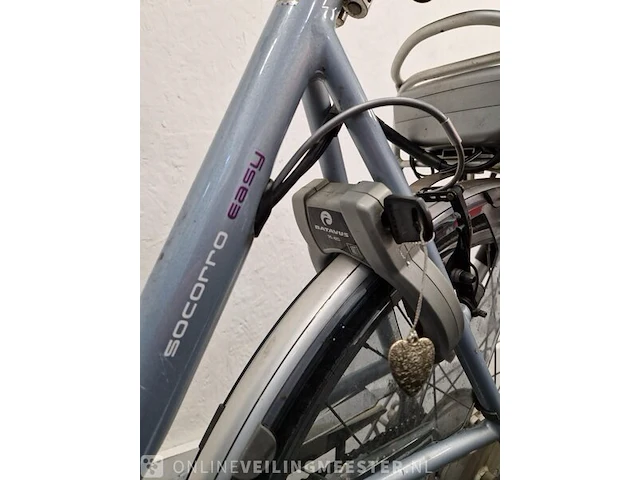 E-bike batavus, zilver - afbeelding 8 van  8