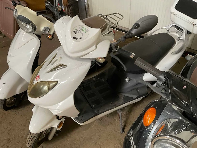 E-scooter (3x) - afbeelding 3 van  19