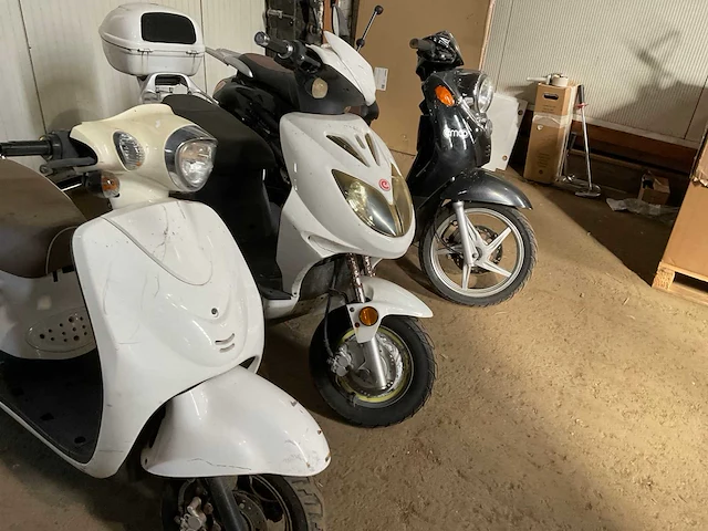 E-scooter (3x) - afbeelding 14 van  19