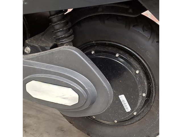 E-scooter, la souris, e-sourini - afbeelding 2 van  37