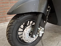 E-scooter, la souris, e-sourini - afbeelding 13 van  37