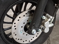 E-scooter, la souris, e-sourini - afbeelding 14 van  37