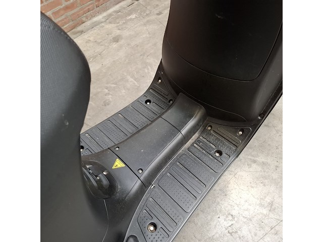 E-scooter, la souris, e-sourini - afbeelding 24 van  37