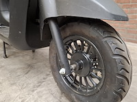 E-scooter, la souris, e-sourini - afbeelding 29 van  37