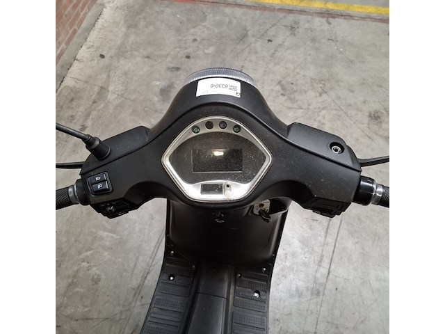 E-scooter, la souris, e-sourini - afbeelding 31 van  37