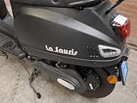 E-scooter, la souris, e-sourini - afbeelding 36 van  37