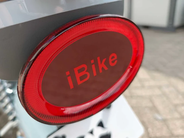 E-scooter - afbeelding 2 van  17