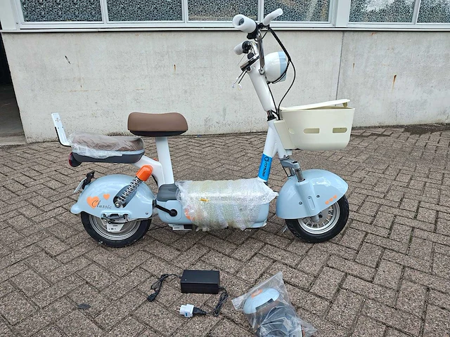 E-scooter - afbeelding 10 van  17