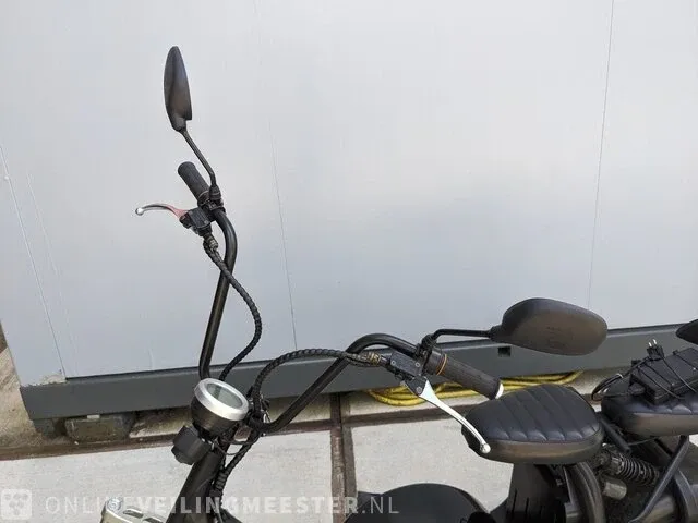 E-snorscooter i-coco, lt018, bouwjaar 2019 - afbeelding 14 van  19