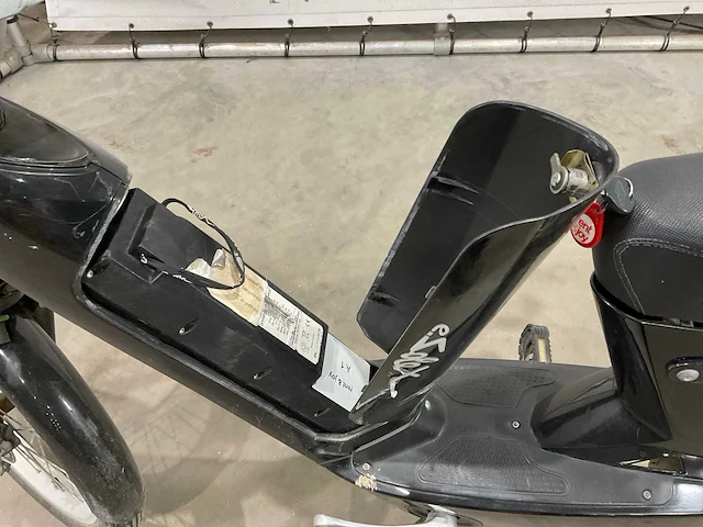 E-solex - snorfiets - e-scooter - afbeelding 5 van  15