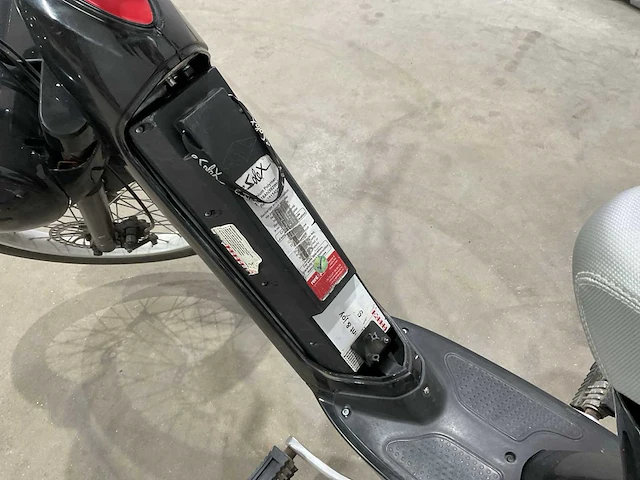 E-solex - snorfiets - e-scooter - afbeelding 16 van  16
