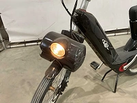 E-solex - snorfiets - es - e-scooter - afbeelding 12 van  14