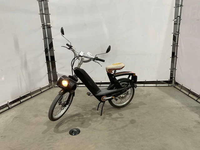 E-solex - snorfiets - es - e-scooter - afbeelding 1 van  14