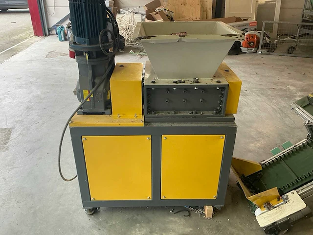 E-waste r-tmj-100 koper recycling machine / granulator met shredder - afbeelding 16 van  31