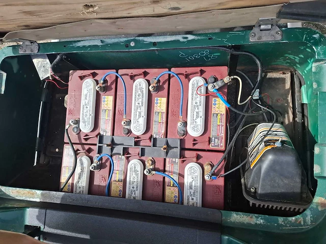 E-z-go txt golfkar - afbeelding 2 van  10