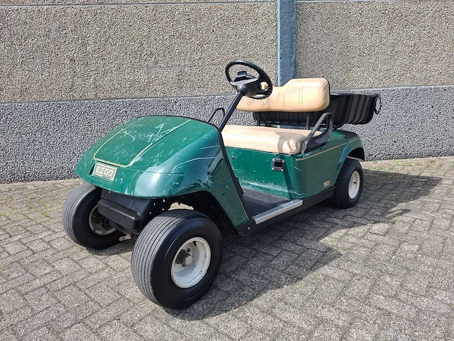 E-z-go txt golfkar - afbeelding 1 van  10