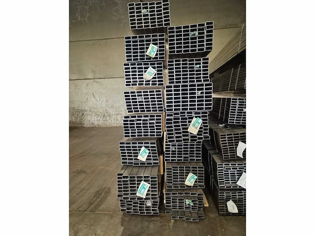 E235 + cr1 s2 stalen kokerprofielen (21.600kg) - afbeelding 15 van  18