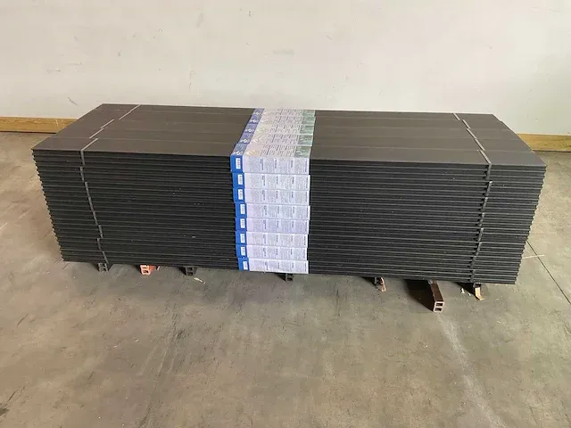 Eagle wood - 1,023m² composiet vlonderpakket antraciet (40x) - afbeelding 1 van  7