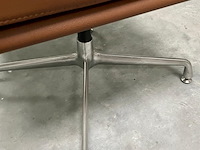 Eames ea208 softpad bureaustoel in cognac leer, replica, cognac / chroom - afbeelding 8 van  9