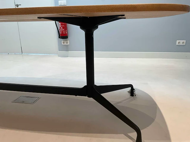 Eames eetkamertafel - afbeelding 2 van  2