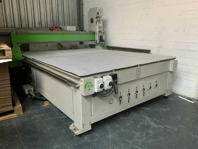 Eas - versatil 3000 fe - cnc snij-freesmachine - afbeelding 5 van  15