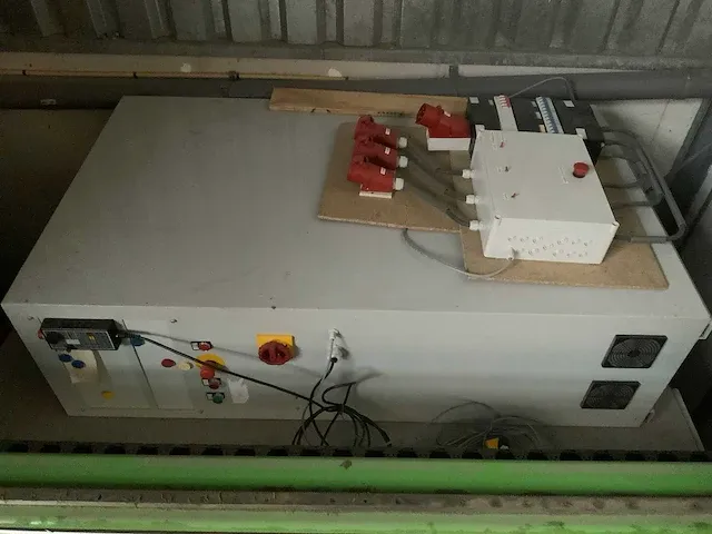 Eas - versatil 3000 fe - cnc snij-freesmachine - afbeelding 12 van  15