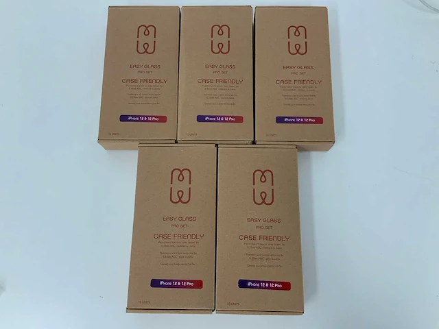 Easy glass iphone 12 & iphone 12 pro tempered glass screen protector (50x) - afbeelding 1 van  2