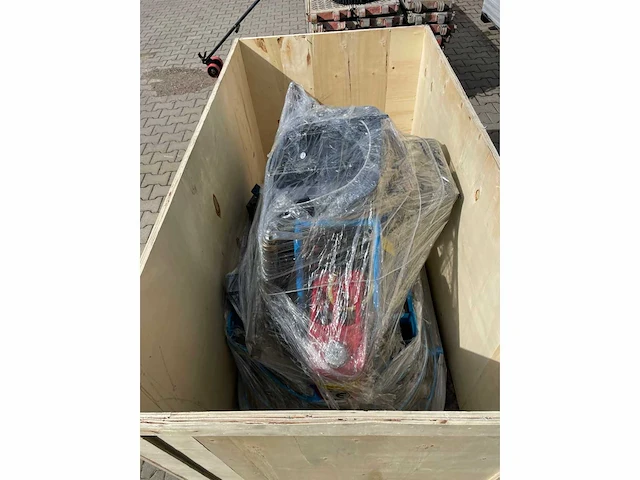 Easy-going - 2024 - rt30-a - ride on power trowel / dubbele vlindermachine - 2024 - afbeelding 19 van  27