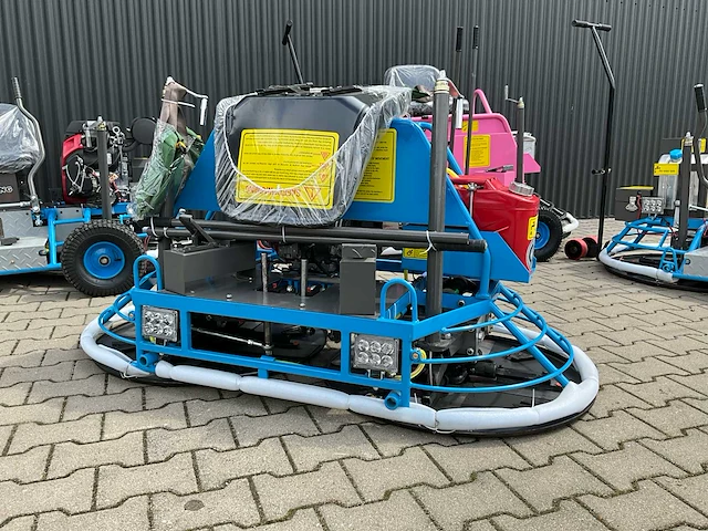 Easy-going - 2024 - rt30-a - ride on power trowel / dubbele vlindermachine - 2024 - afbeelding 22 van  27