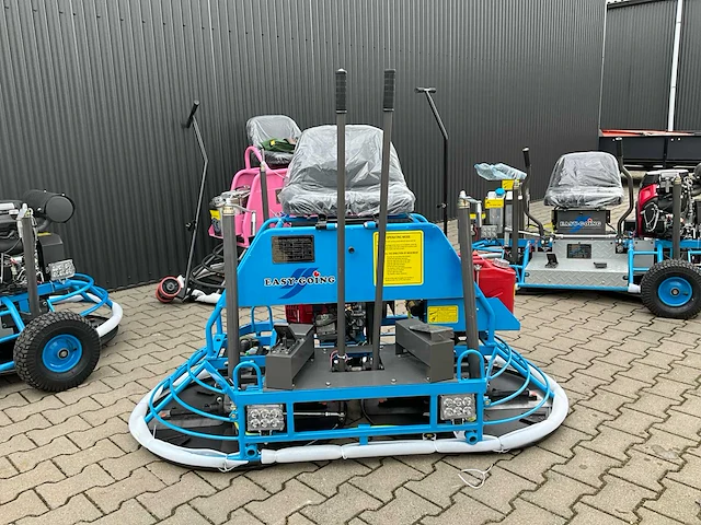 Easy-going - 2024 - rt30-a - ride on power trowel / dubbele vlindermachine - 2024 - afbeelding 24 van  27