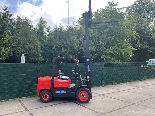 Easy-going - 3 ton - diesel - triple - vorkheftruck - 2025 - afbeelding 3 van  51