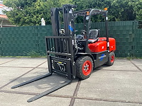 Easy-going - 3 ton - diesel - triple - vorkheftruck - 2025 - afbeelding 7 van  60