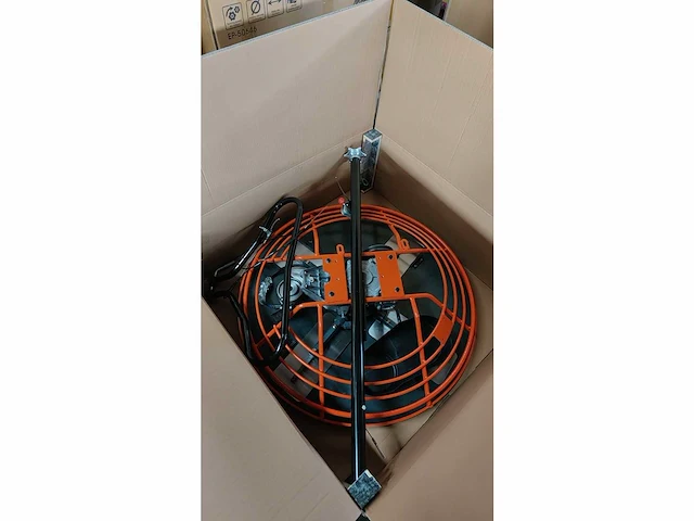 Easy-going - dmr100c - power trowel / vlindermachine - 2024 - afbeelding 44 van  51