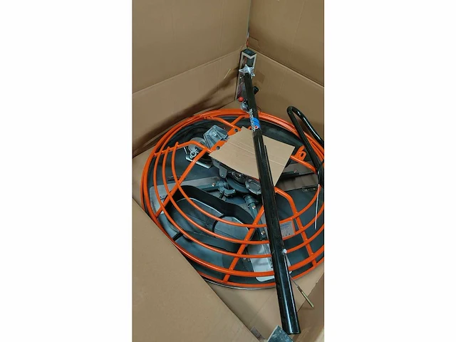 Easy-going - dmr100c - power trowel / vlindermachine - 2024 - afbeelding 47 van  51