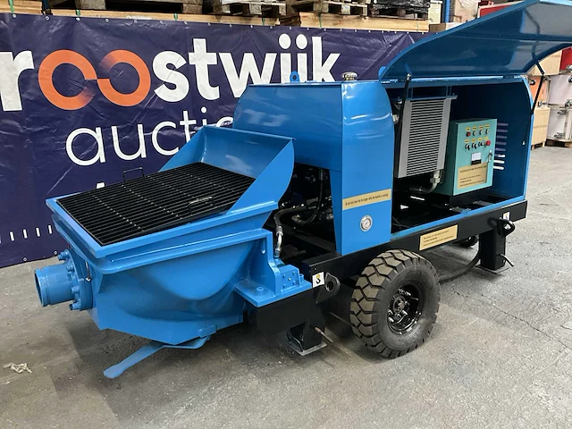 Easy-going - hbt30-8-30 - betonpomp - 2024 - afbeelding 56 van  81