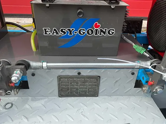 Easy-going - rt-36-b - ride on power troffel / dubbele vlindermachine - 2024 - afbeelding 18 van  52