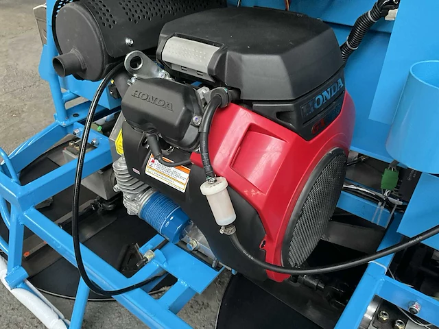Easy-going - rt36 - ride on power trowel / dubbele vlindermachine - 2024 - afbeelding 25 van  54