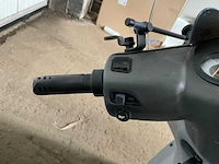 Easy zpm 2000dt-2 e-scooter - afbeelding 2 van  16