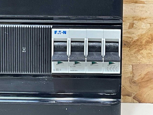 Eaton 01du2112005 groepenkast - afbeelding 4 van  9