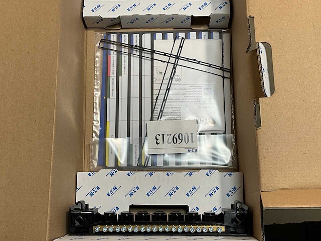 Eaton 01du2112005 groepenkast - afbeelding 5 van  9