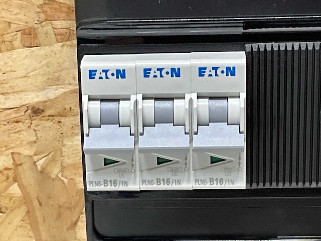 Eaton 01du2212010 groepenkast - afbeelding 5 van  9