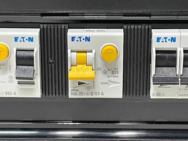 Eaton 01du2212010 groepenkast - afbeelding 3 van  9